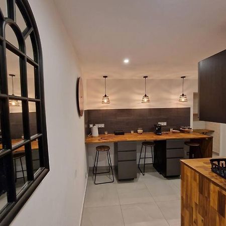 סן-קלוד Apt Moderne En Plein Centre-Ville מראה חיצוני תמונה