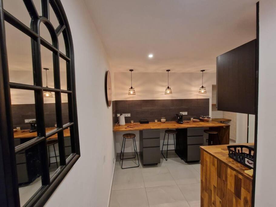 סן-קלוד Apt Moderne En Plein Centre-Ville מראה חיצוני תמונה